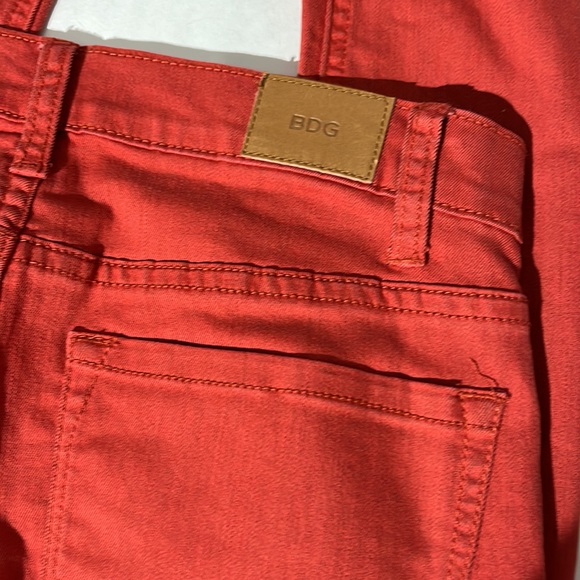 BDG Urban Outfitters mid rise twig ankle jeans cuffed 26 x 29 rust orange pants - Picture 6 of 8